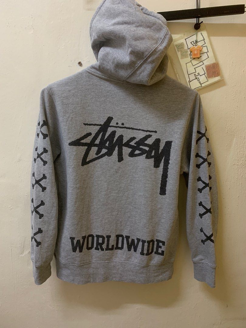 stussy worldwide crossbones skull hoodie parka jacket skate vintage vtg og  Y2K 90S made in usa no zipup sweater windbreaker photo print wtaps