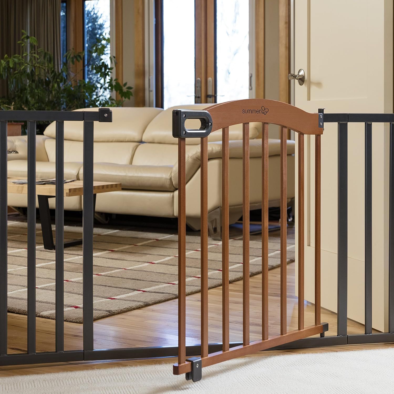 Summer child gate 2025