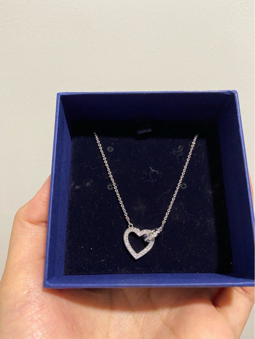 Lovely necklace discount swarovski