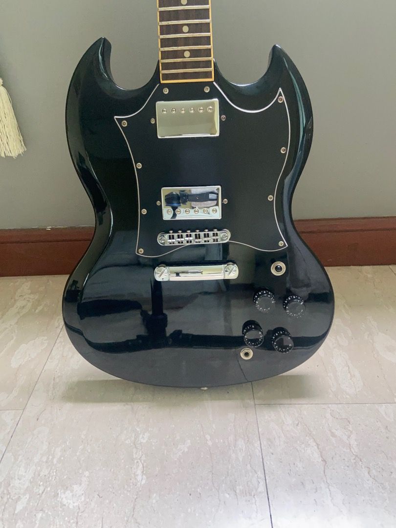 SG Electric Guitar, Hobbies & Toys, Music & Media, Musical Instruments ...