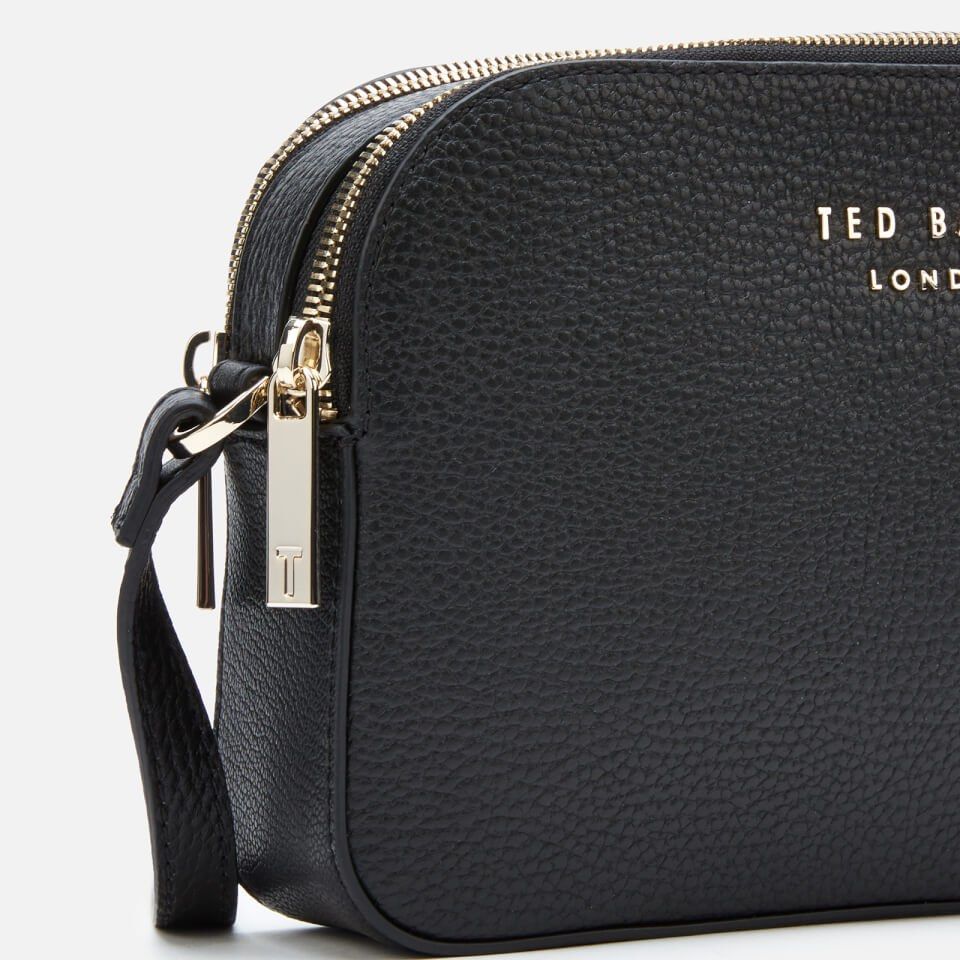 Ted Baker Daisi Camera Bag Women s Fashion Bags Wallets Cross body Bags on Carousell
