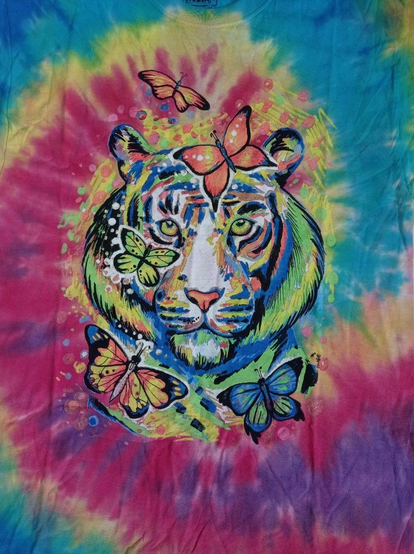 Tiger tie discount dye shirt