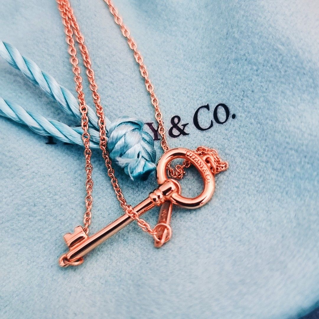 Return to Tiffany™ Love Heart Tag Key Pendant in Silver | Tiffany & Co.