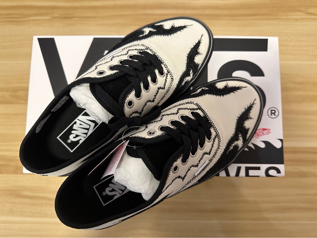 Toga Archives x Vans