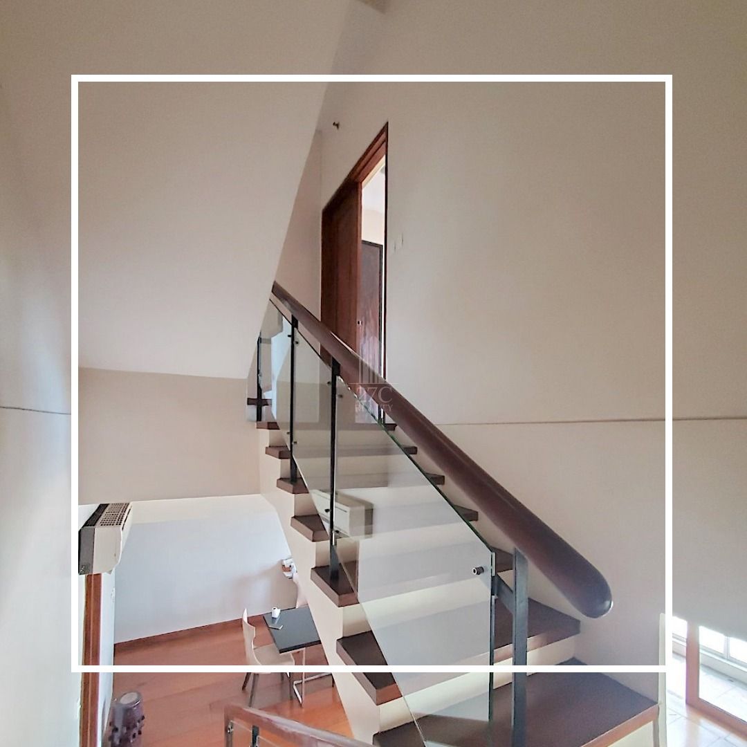 Gallery image with a fresh perspective