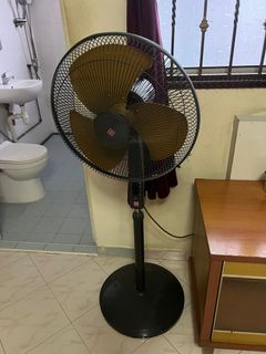 (Category: ) located in . Submitted by evongoh25 (Listing ID 1260776783, Image 1). Description: .