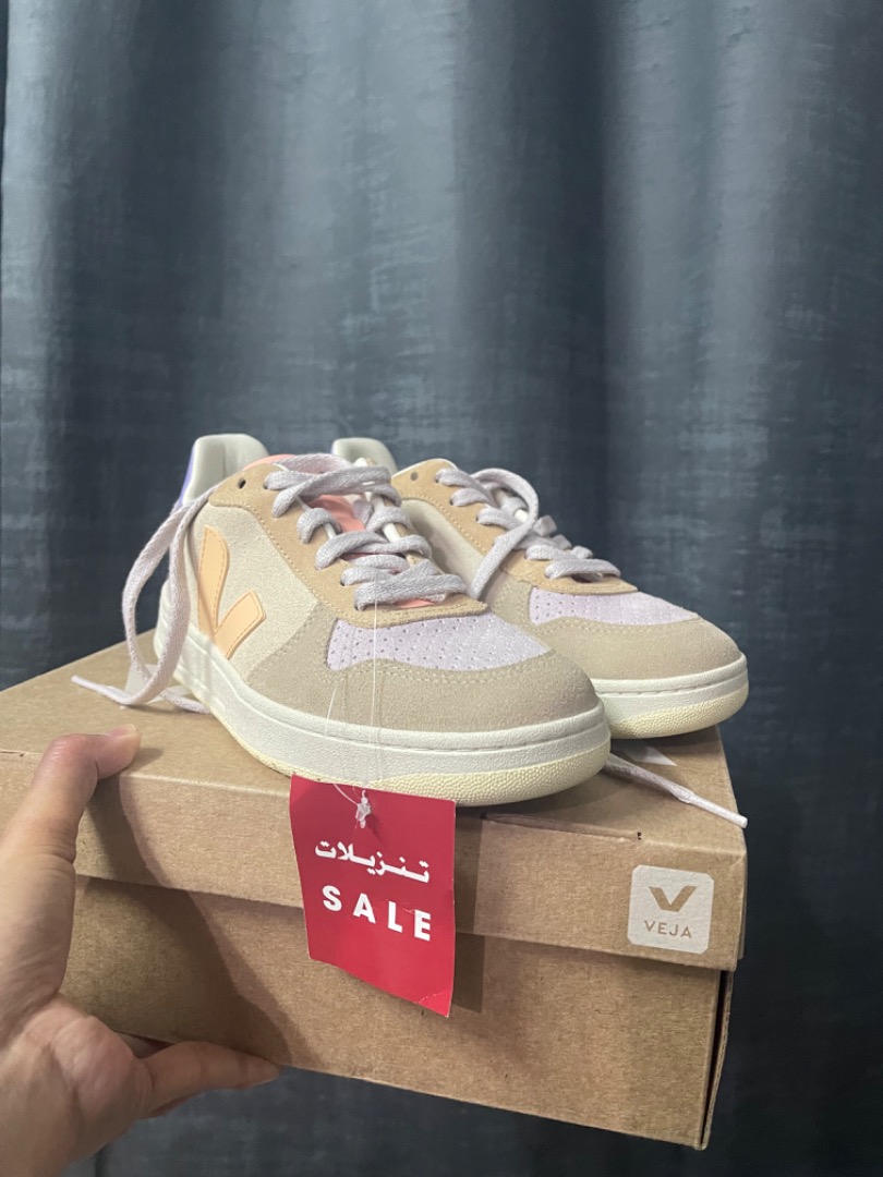 Veja best sale size 38
