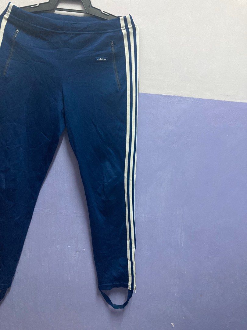 Vintage store adidas pants