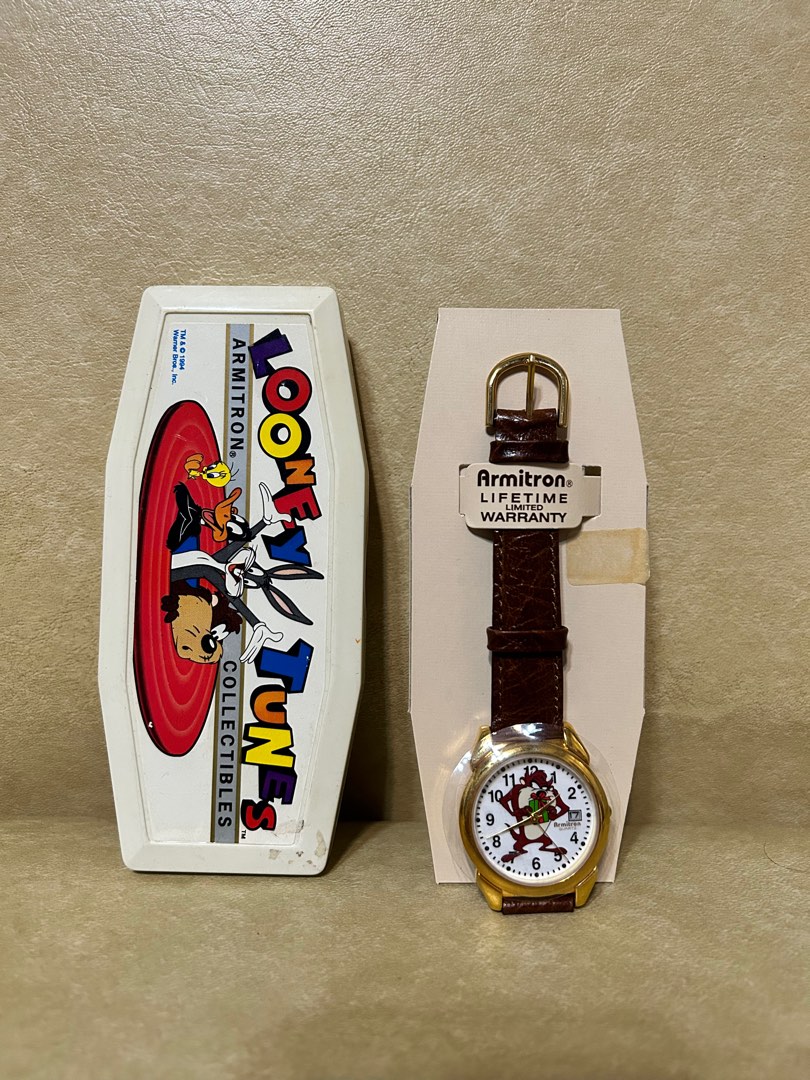 Looney tunes armitron collectibles watch hotsell