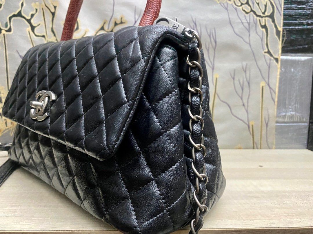 Chanel caviar quilted small 2025 coco handle flap black