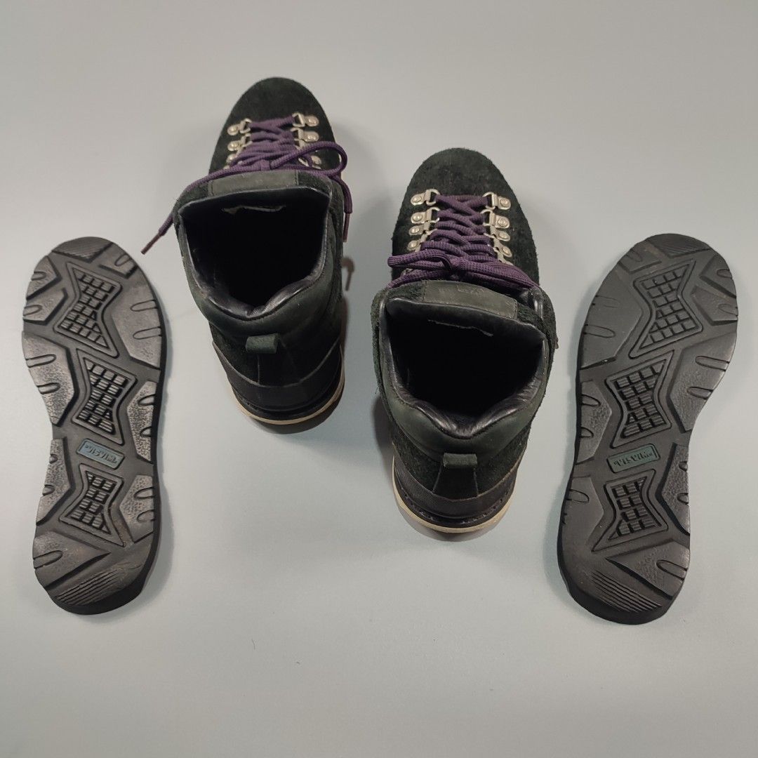 VISVIM SERRA BOOTS ( NEED REGLUE AND RESTORATION) (Category: Sneakers) located in Manila. Submitted by mnlhappybattle (Listing ID 1260778687, Image 3). Description: VISVIM SERRA BOOTS AS IS CONDITION NEED REGLUE AND RESTORATION SIZE US 8.