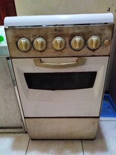 Whirlpool Gas Range and Oven