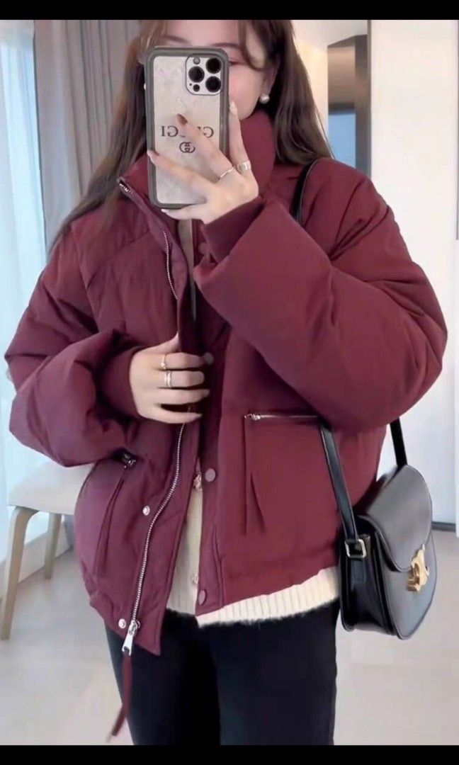 Winter jacket woman suitable more than 10 degree left black only Women s Fashion Coats Jackets and Outerwear on Carousell