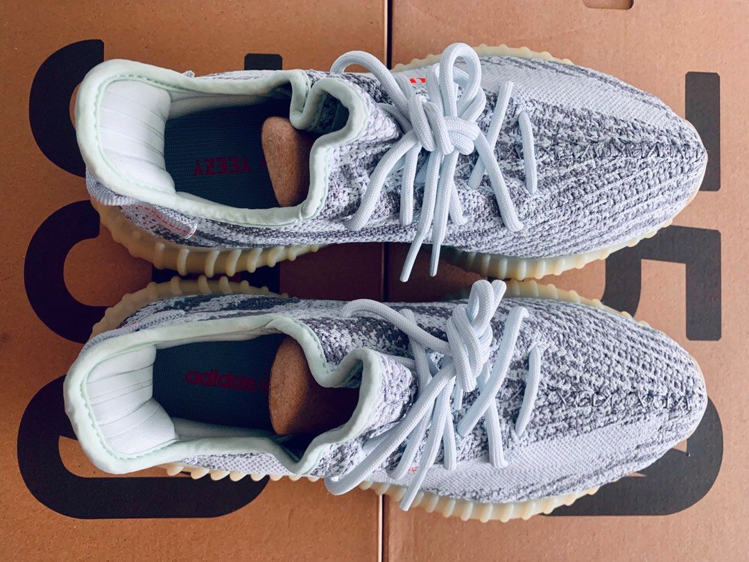 Yeezy 350 V2 Blue Tint New Condition original authentic