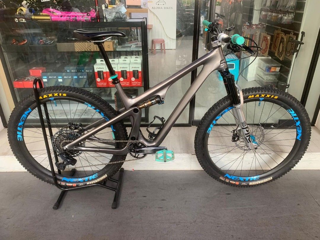 Yeti SB115 Turq Anthracite MTB Size L Sports Equipment Bicycles Parts Bicycles on Carousell