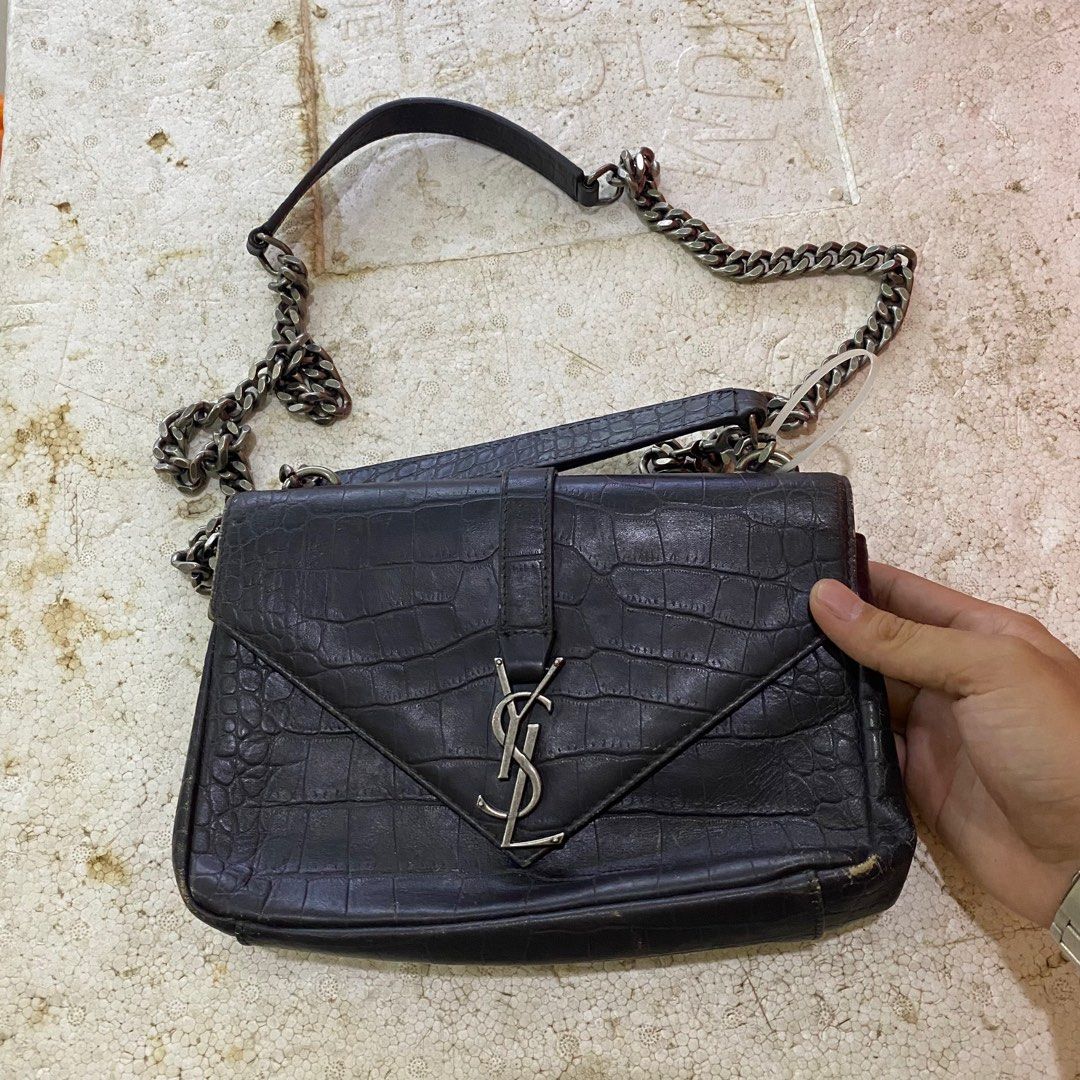 Sling/hand bag, Women's Fashion, Bags & Wallets, Shoulder Bags on Carousell