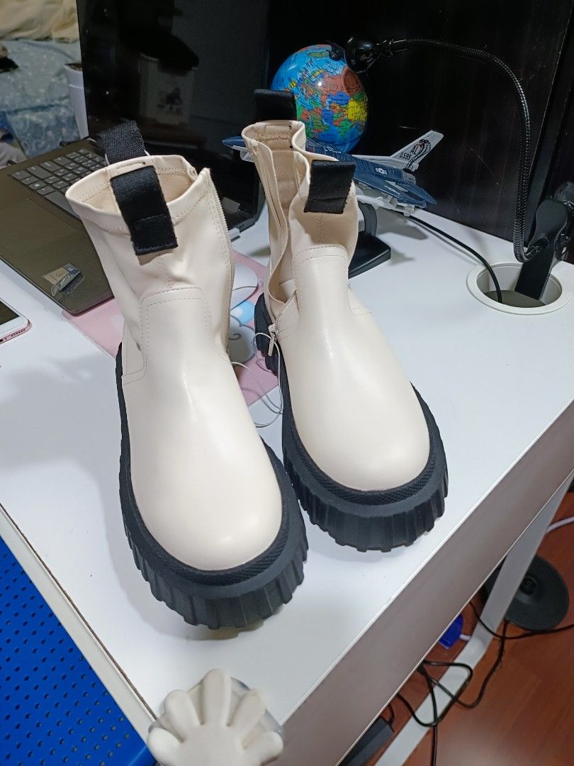 Zara best sale boots beige
