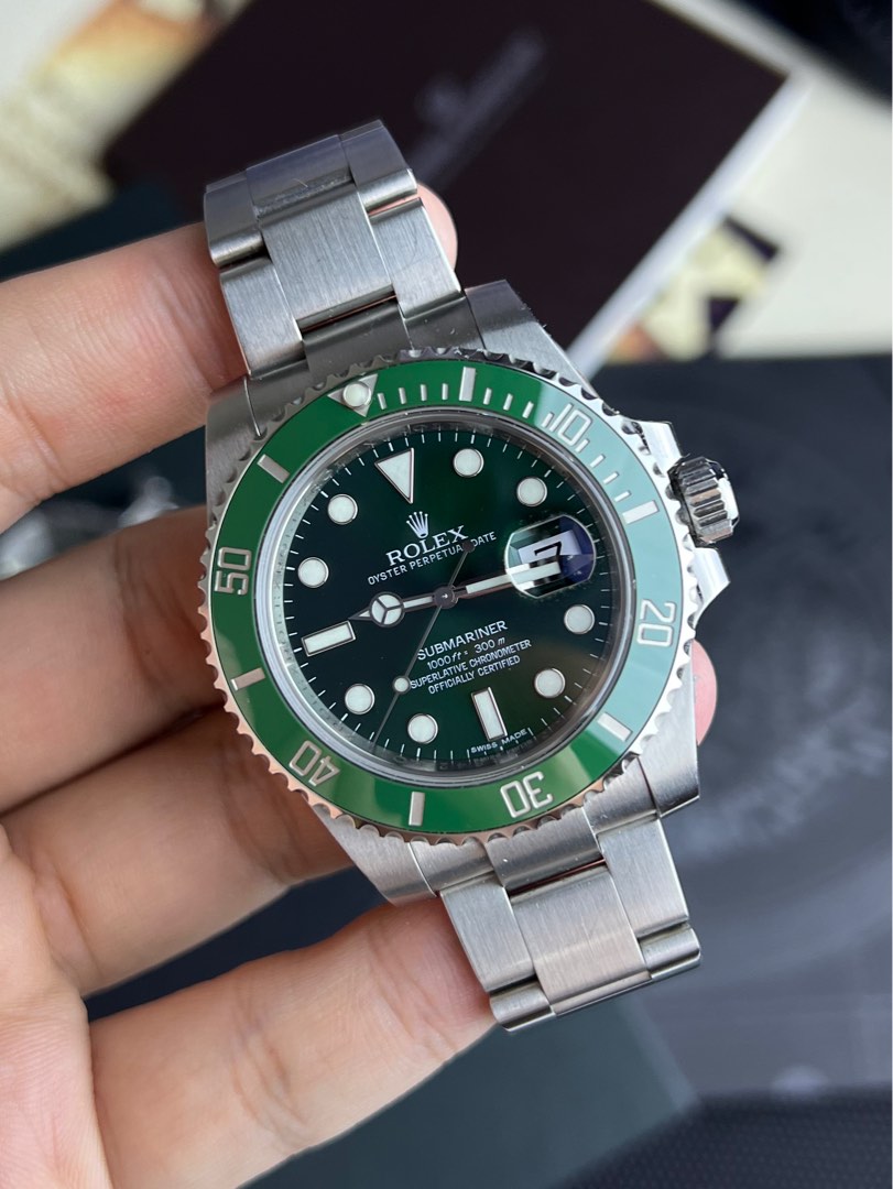 Rolex Submariner Hulk Green Dial Bezel Men's Watch 116610LV Unworn