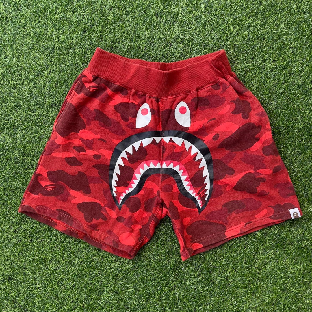 Bape shorts hot sale red camo