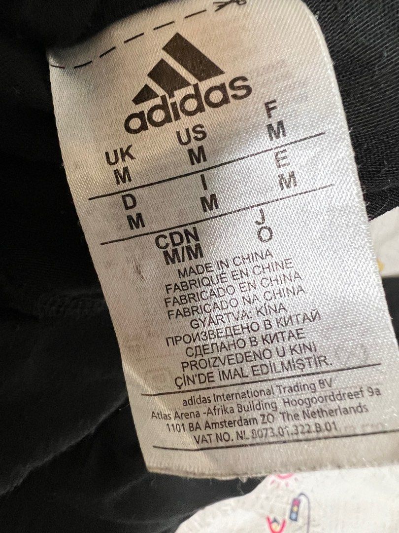Adidas jacke hotsell made in china