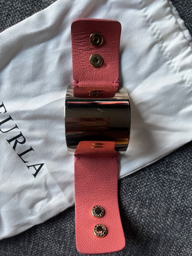Furla store leather bracelet
