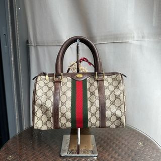 Rush sale! Gucci Boston Bag size 25, Luxury, Bags & Wallets on Carousell