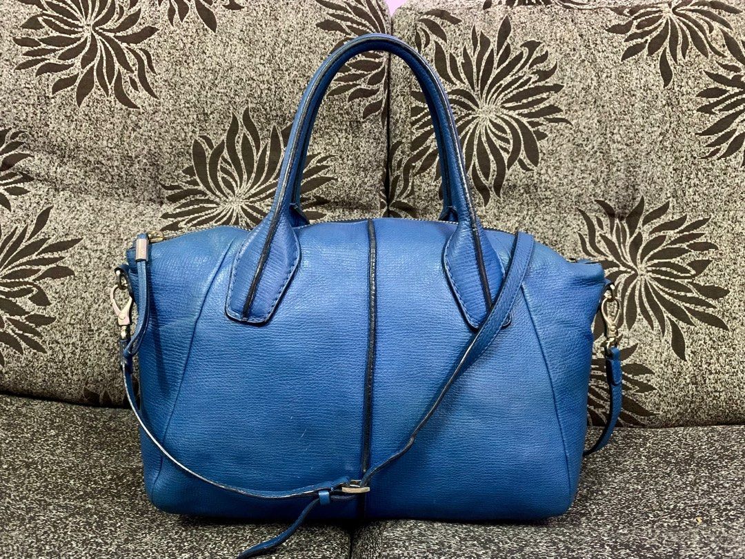 Authentic Tod s D.D. Bag Leather Medium Tote Bag