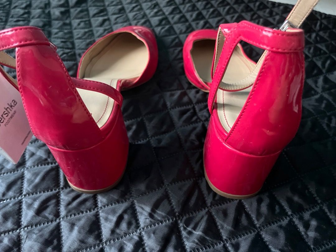 Red sale pink shoes