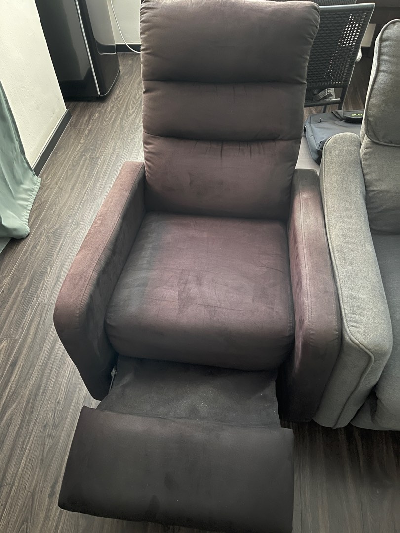 Black sofa chair, Furniture & Home Living, Furniture, Chairs on Carousell