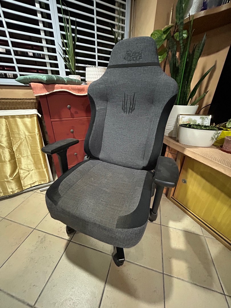 Blackwolf gaming chair sales
