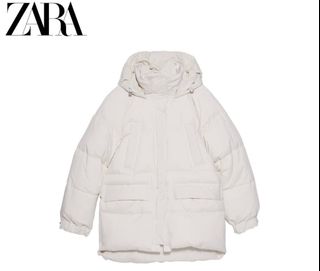 (Category: ) located in . Submitted by the.outerwear (Listing ID 1260958438, Image 1). Description: .