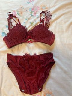 Intimissimi lingerie CNY Valentine red body suit, Women's Fashion, New  Undergarments & Loungewear on Carousell