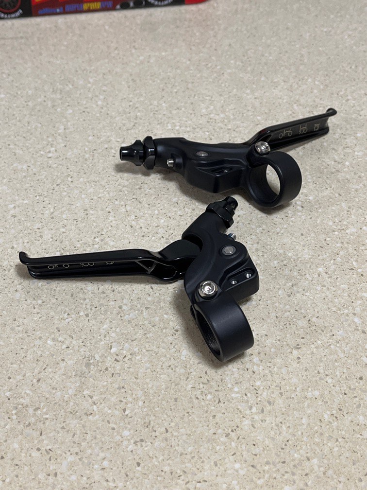 Brand new BE Brompton Tline brake levers lever set, Sports Equipment