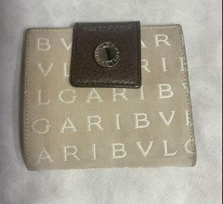 (Category: ) located in . Submitted by bagwalletaccessoriesfromjapan (Listing ID 1260916737, Image 1). Description: .