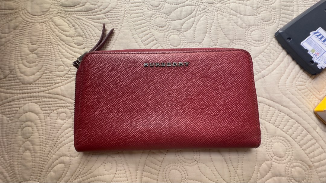 Burberry red leather wallet new arrivals