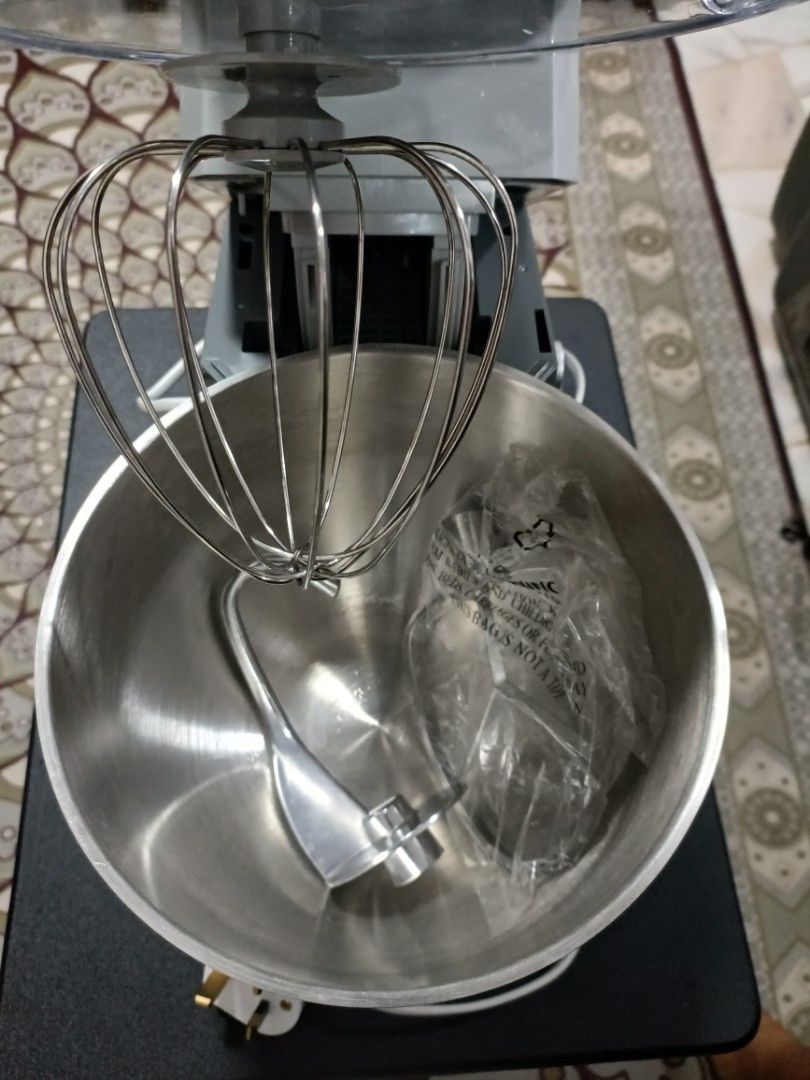 Butterfly Stand Mixer BSM4356, Food & Drinks, Homemade Bakes on Carousell