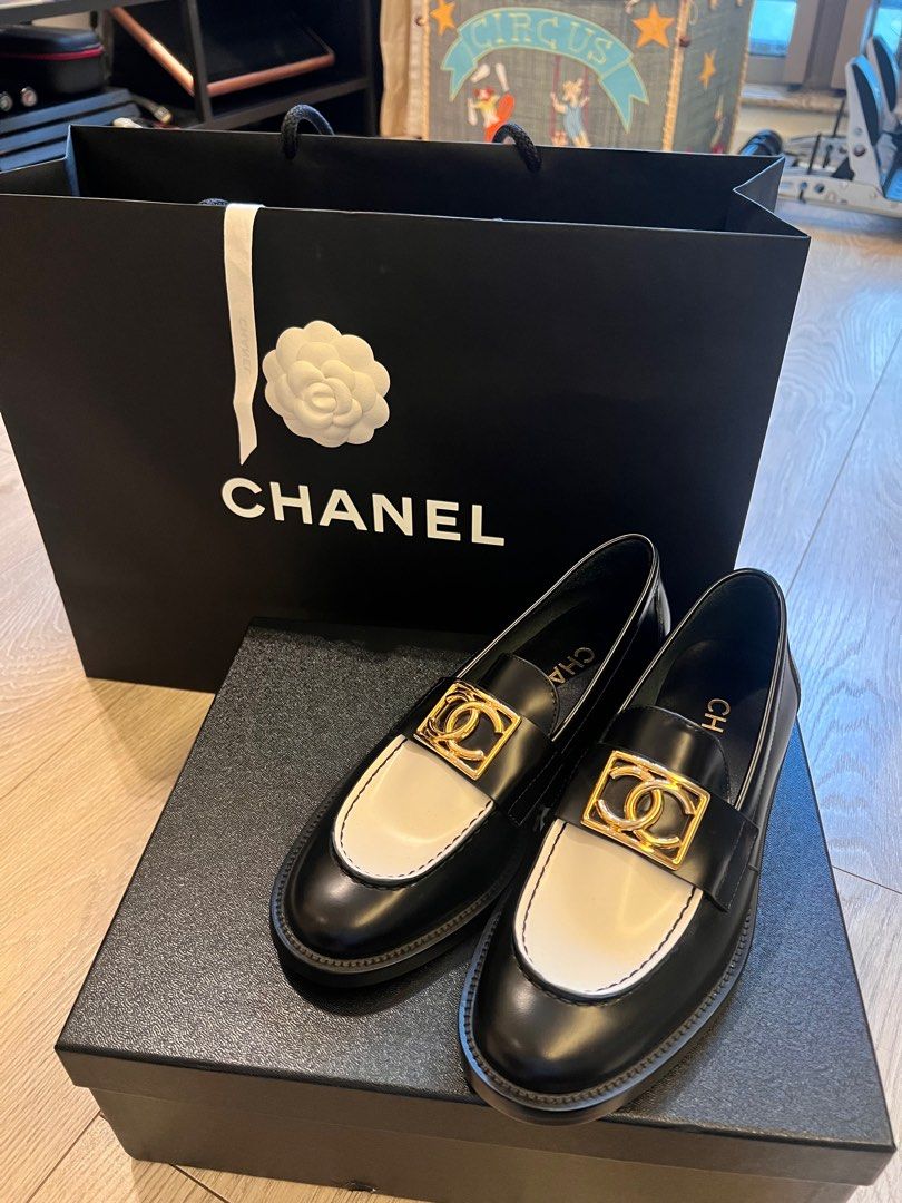 Chanel Loafers 2023-24FW, 名牌, 鞋及波鞋- Carousell