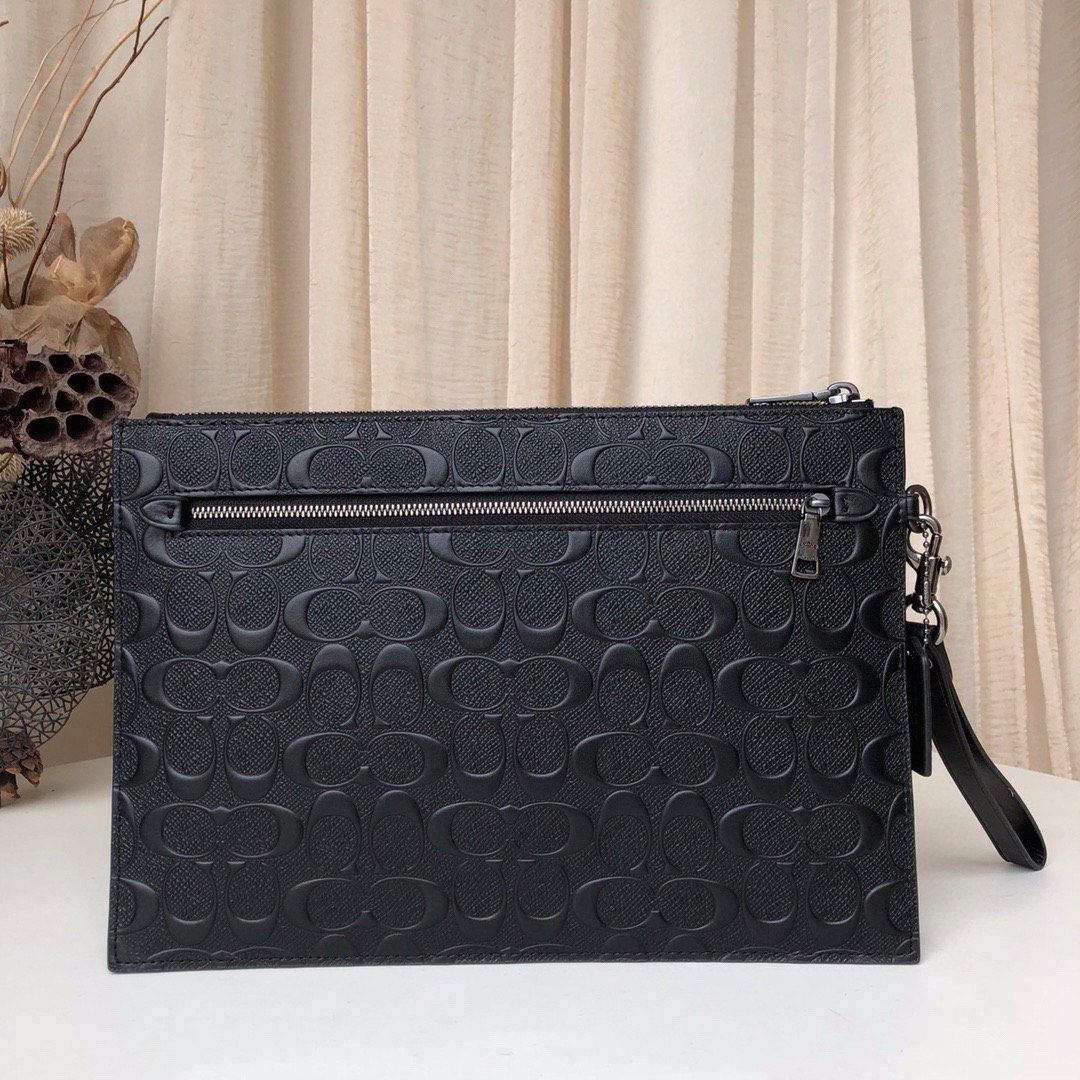 Coach Men s clutch hand bag