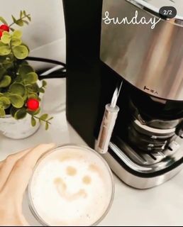 https://media.karousell.com/media/photos/products/2023/10/19/coffee_machine_milk_foam_1697684715_2e47182a_progressive_thumbnail.jpg