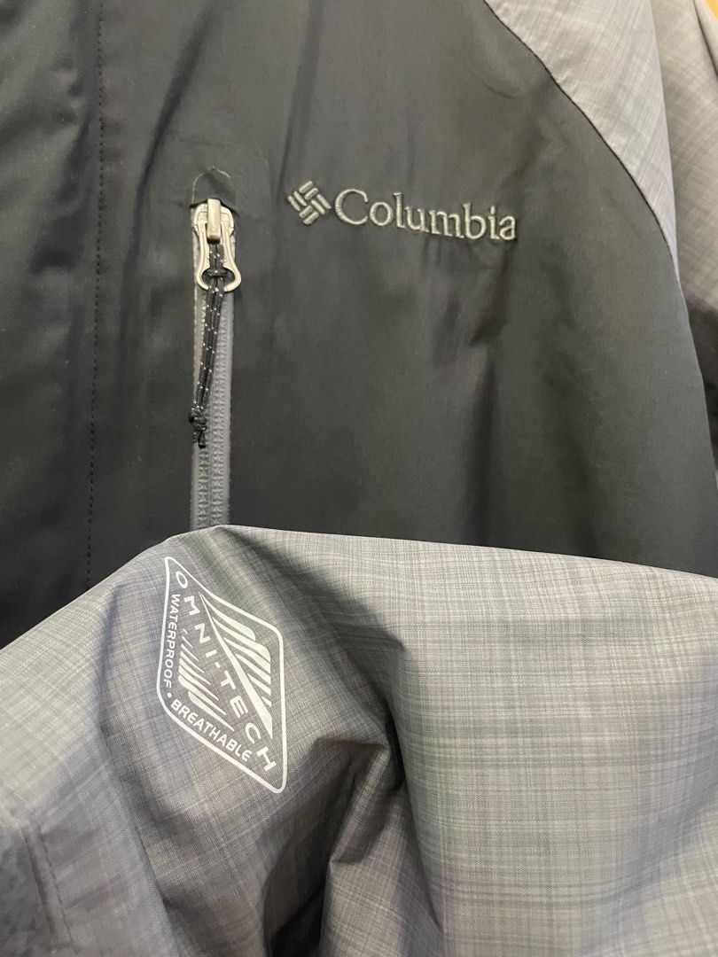 COLUMBIA Men s Down River II Jacket Omni Tech in Medium Men s Fashion Coats Jackets and Outerwear on Carousell
