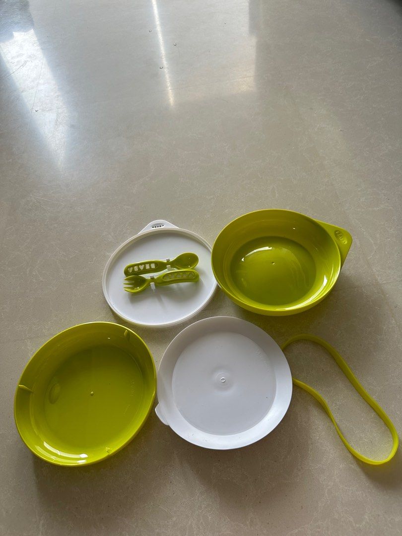 Container (Category: Weaning & Toddler Feeding) located in Singapore. Submitted by joohon (Listing ID 1260834535, Image 3). Description: .