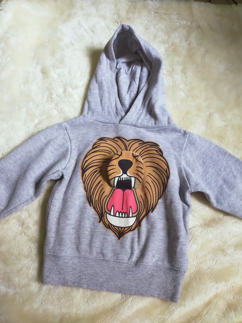 Sweater lion discount