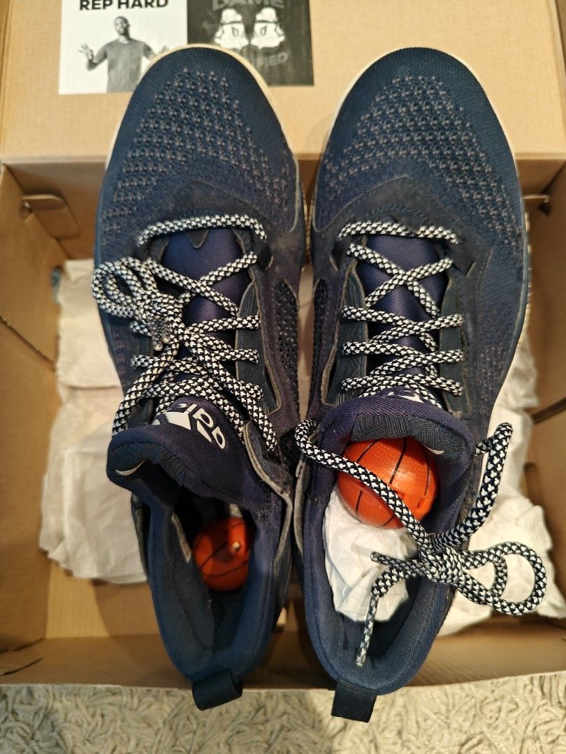 Damian Lillard 2 Primeknit Men s Fashion Footwear Sneakers on