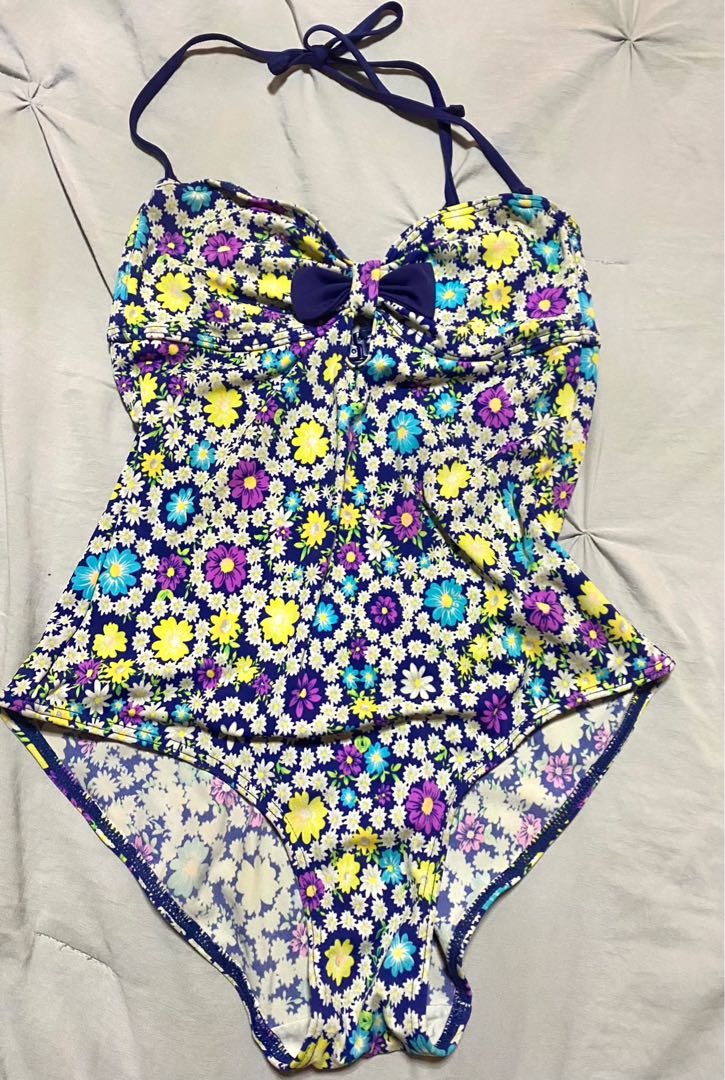 DEBENHAMS SWIMSUIT US 6 (M), Women's Fashion, Swimwear, Bikinis