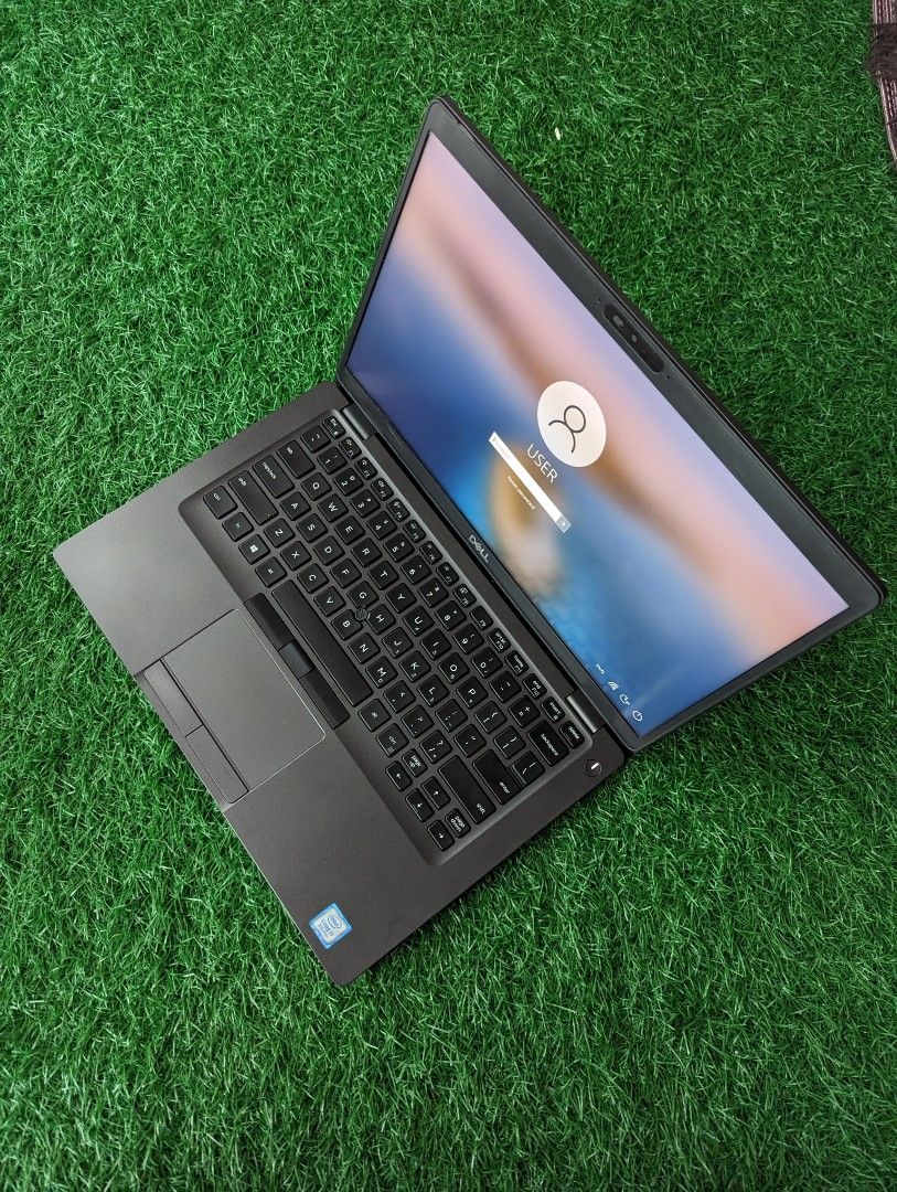 Dell i7 8th generation 16gb ram store