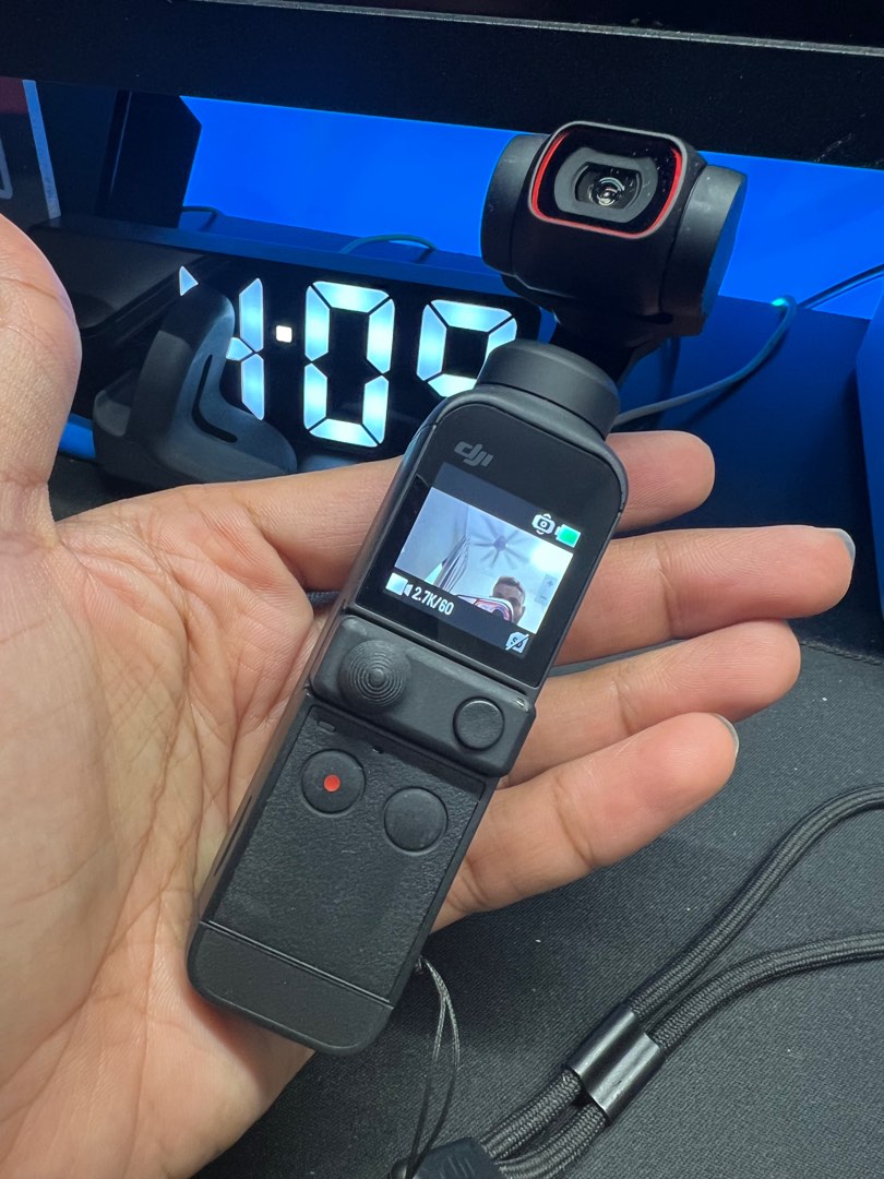 DJI Pocket 2 Creator Combo Full Set ( 4K Camera ), Photography, Cameras