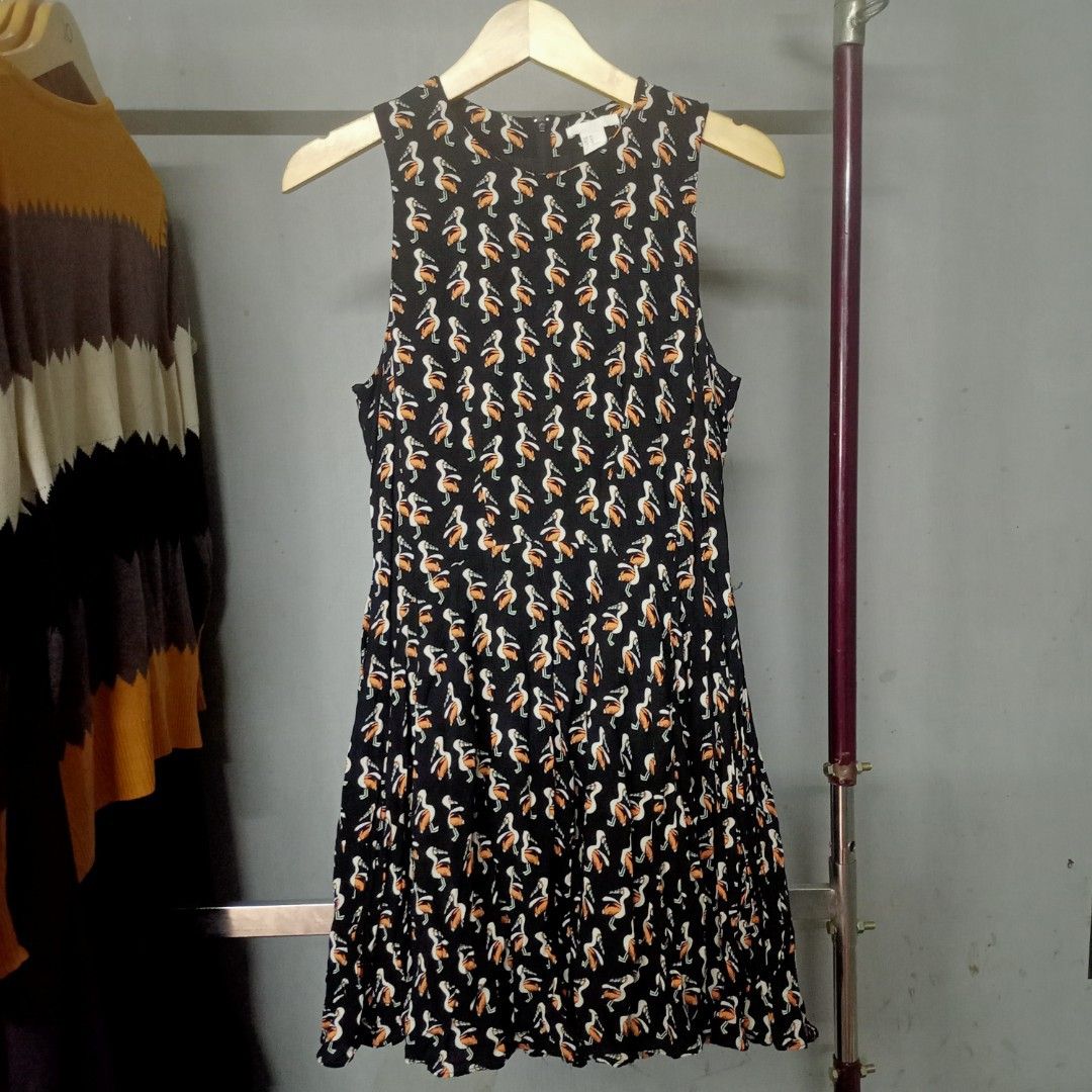 Dress H M flaminggo flamingo korean style Fesyen Wanita Pakaian Wanita Gaun Rok di Carousell
