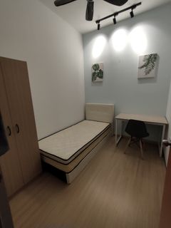 (Category: ) located in . Submitted by chigari (Listing ID 1260969296, Image 1). Description: .