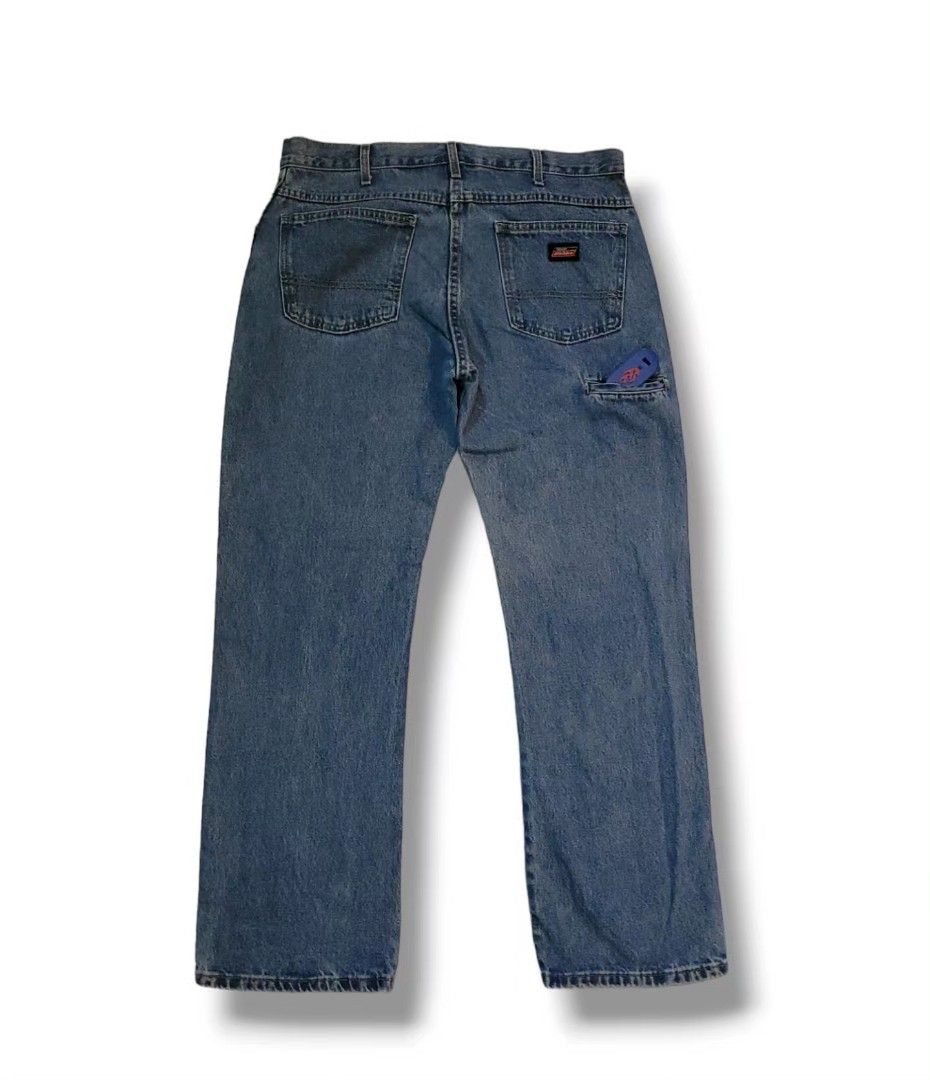 34x30 store jeans size