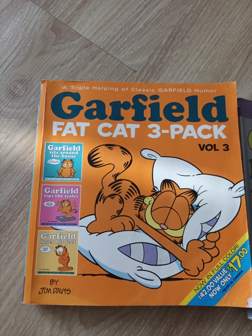 Children's　Garfield　on　Books　comics,　Toys,　Books　Hobbies　Magazines,　Carousell